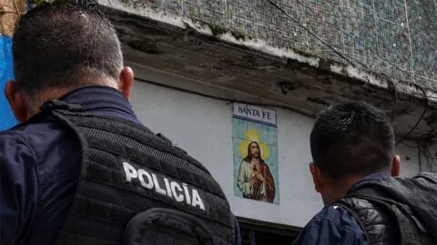 Trasladó a madre e hija de Cancún a CDMX y terminó detenido: el caso de Iván Mondragón