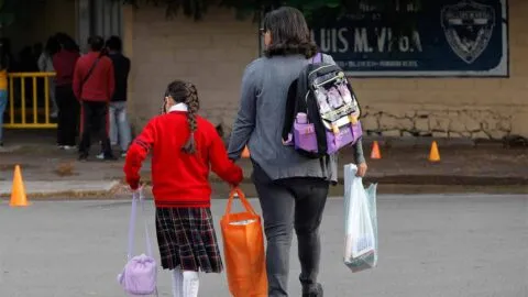 Suspenden clases en 9 municipios de Sinaloa por intensas lluvias