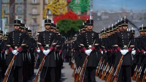 Los mejores momentos del Desfile Cívico Militar en Paseo de la Reforma