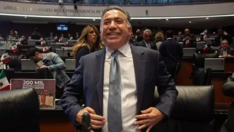 Enrique Inzunza, sin bancada en el Senado y con mensaje: “No me infama la opinión de los infames”