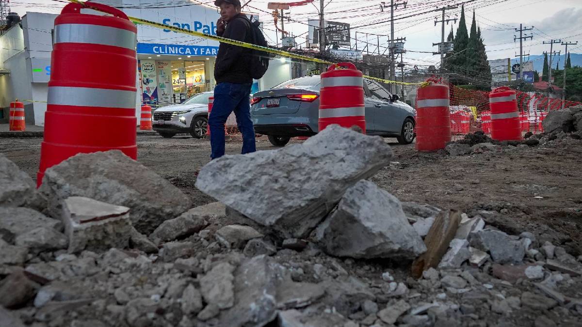 ¡Cuidado al circular! Reportan pedradas contra autos en avenida López Mateos en Zapopan