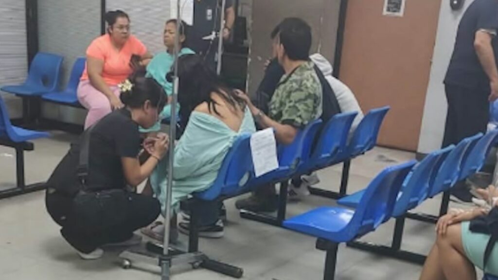 Denuncian posible negligencia por parto de paciente en los baños de hospital del IMSS en SLP