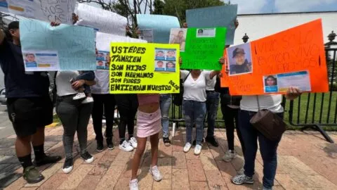 Familias exigen localizar a cuatro jóvenes desaparecidos tras balacera en Zapopan