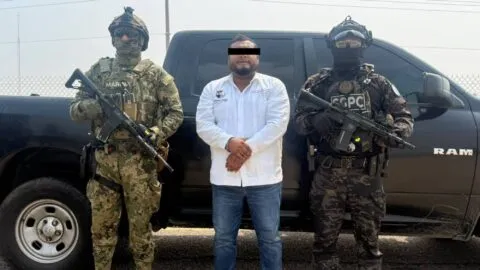 Detienen al alcalde de Juchitán, Oaxaca; lo acusan de extorsión y cobro de piso