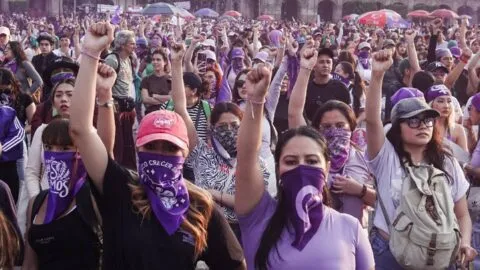 Discriminación en CDMX: mujeres y apariencia, entre los principales motivos