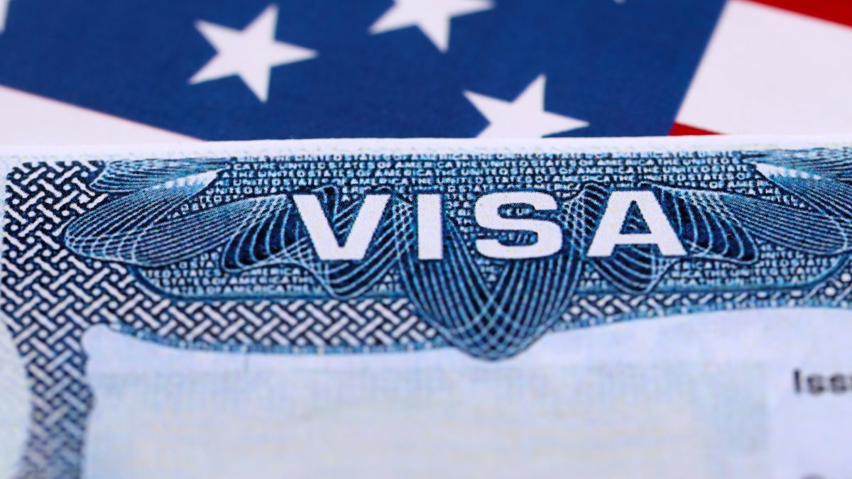 EE. UU. restringe visas por «turismo de nacimiento»: a quiénes alcanza la nueva política de Rubio y qué no cambia para embarazadas con visa