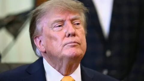 De Linterna Verde a muros y anexiones: así usa Trump la IA para impulsar su mensaje político