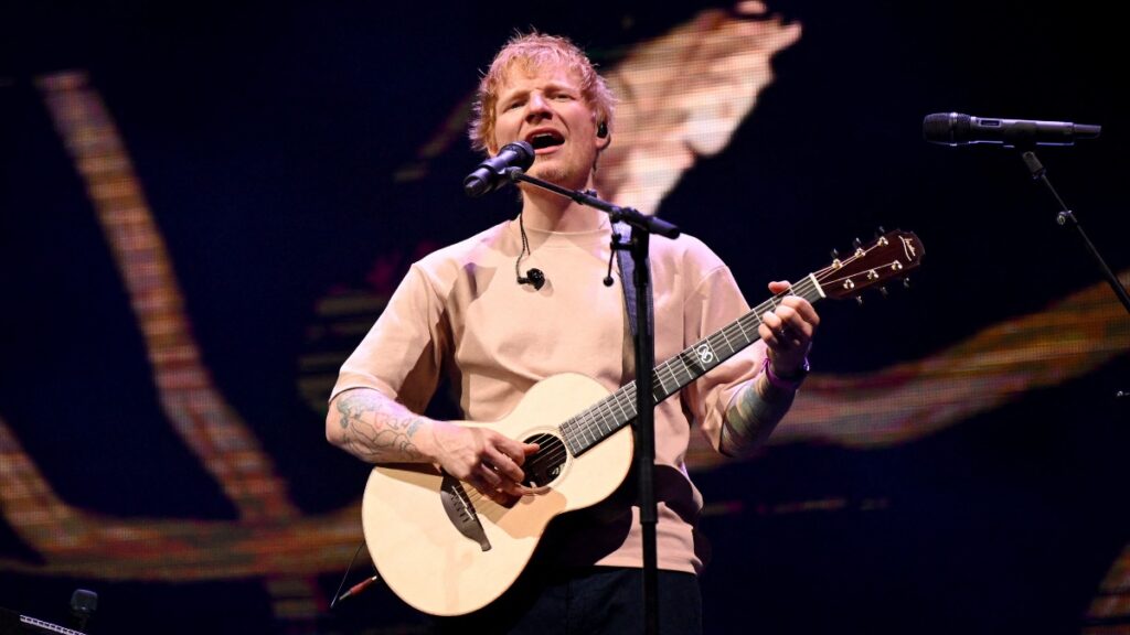 Ed Sheeran regresa al escenario en medio de la polémica por la expulsión de Macklemore de su tour