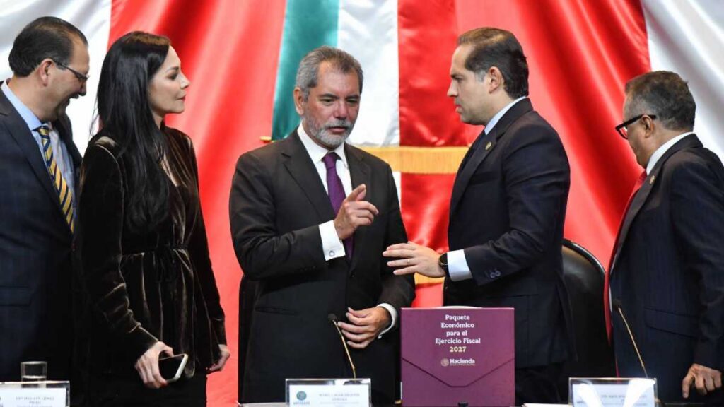 Entregan paquete económico 2027