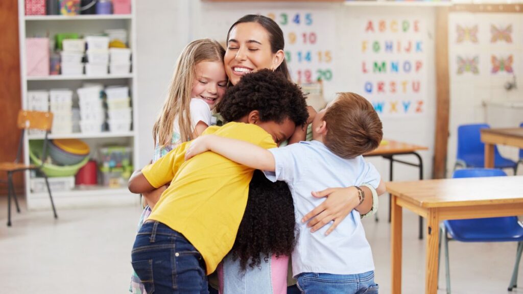 Escuelas de Nueva York abren vacantes.