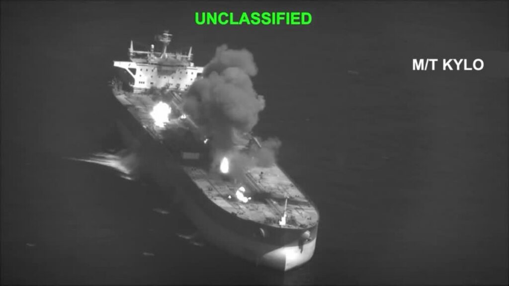 Estados Unidos destruye 3 petroleros de Irán tras ataques contra sus buques