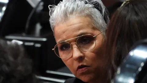 Federica Quijano vive momento difícil con su hijo: lo traslada sedado de Mérida a CDMX