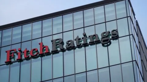 Fitch ratifica perspectiva sobre México y destaca su estrategia fiscal para 2027