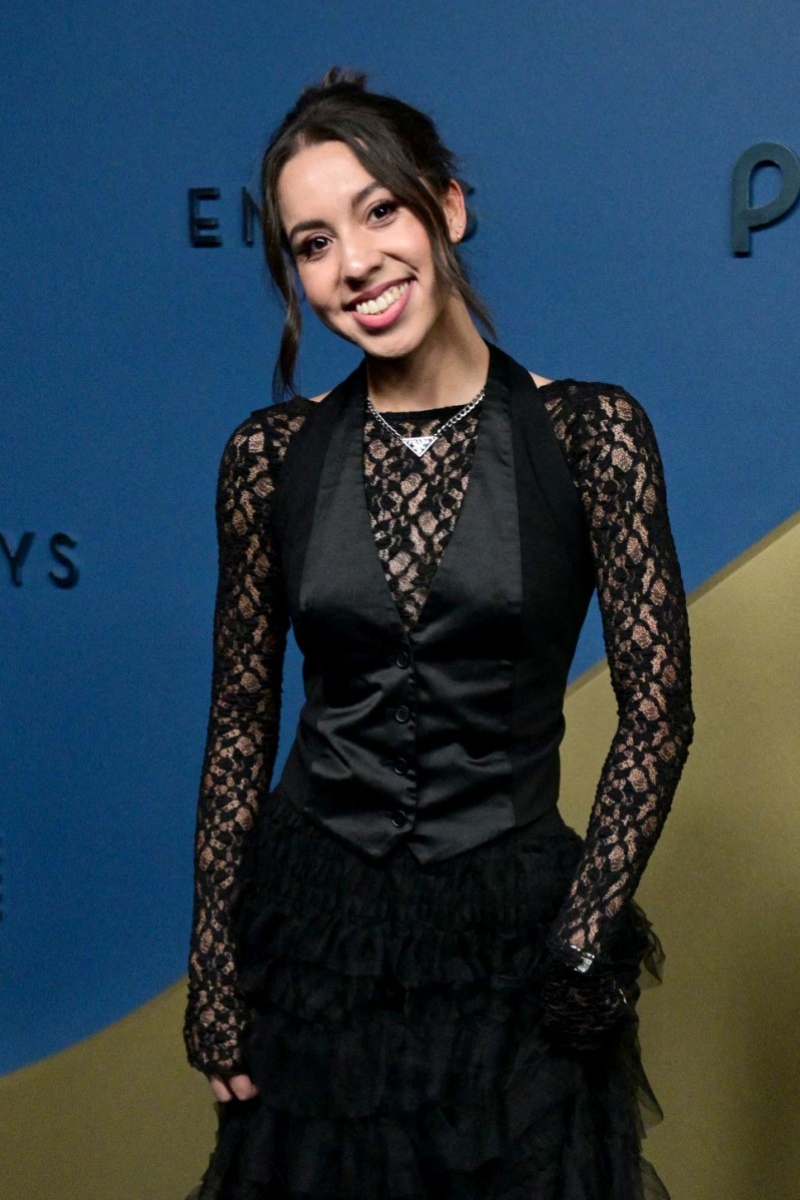 Famosos latinos brillaron en los Emmy Awards 2026 en Los Ángeles.