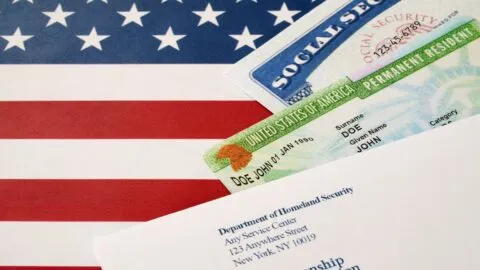 ¿Tu Green Card está por vencer? Esto debes hacer para reemplazarla