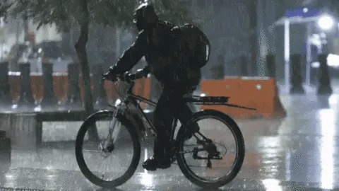 Se prevén lluvias intensas este viernes en todo México por huracán Marie y ondas tropicales