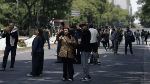 Participan 33 millones de personas en el Segundo Simulacro Nacional 2026; reportan un infartado y un herido