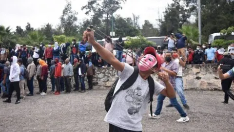Estudio revela infiltración del crimen organizado en protestas normalistas