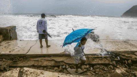 Viernes con lluvias en todo el país por huracán Polo y monzón mexicano