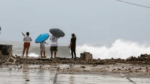Huracán Polo avanza a Baja California Sur como categoría 3; así fue su paso por Isla Socorro