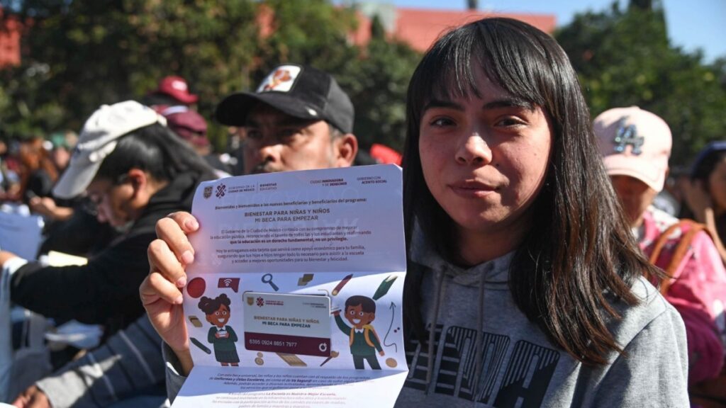 Jóvenes Construyendo el Futuro es un porgrama social permanente.