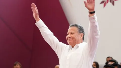 Julio Menchaca anuncia tres obras clave para movilidad en Hidalgo