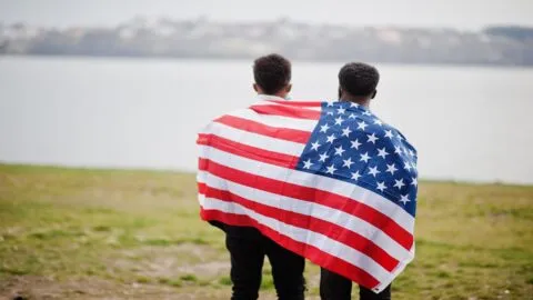 Los latinos dudan del sueño americano, pero una mayoría dice: “Estamos mejor que nuestros padres”