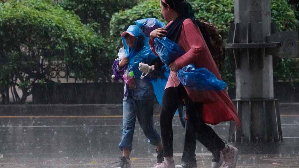El ambiente será cálido durante la tarde, con cielo medio nublado a nublado en la región.