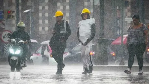 ¡No olvides el paraguas! CDMX tendrá chubascos y posible granizo este jueves