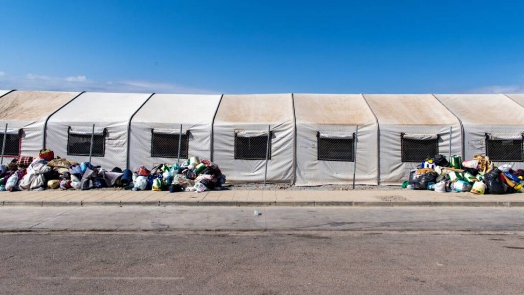 Más de 5 mil migrantes que permanecían en Ceuta regresaron a Marruecos en un periodo de un mes.