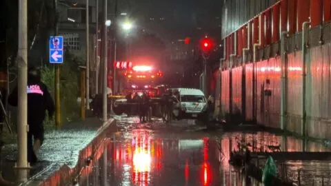 Mueren seis personas tras inundaciones en Tultitlán, Edomex; viajaban en unidad de transporte público