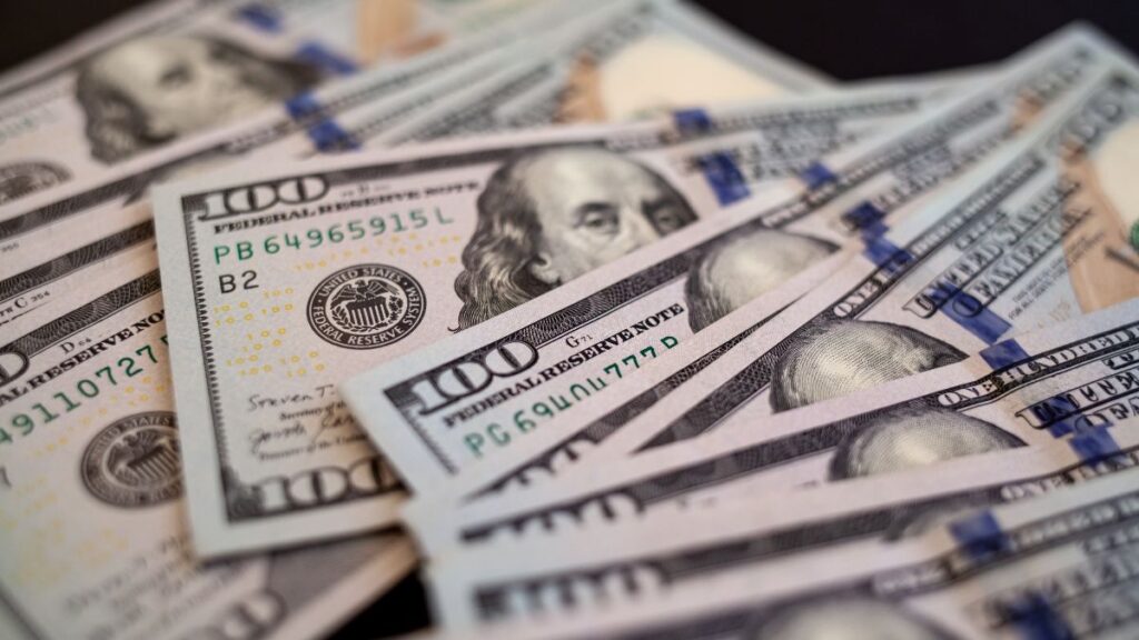Millones de residentes recibirán un pago único para ayudar con los costos de energía