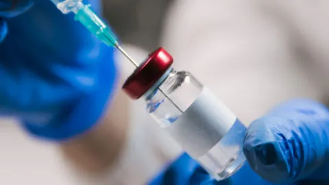 Cofepris autoriza lenacapavir, medicamento preventivo contra el VIH en México