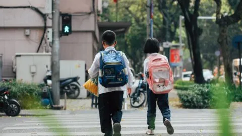 ¡Pánico en regreso a clases! Sujetos armados roban 60 mil pesos en primaria de Chiautempan, Tlaxcala