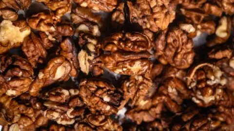 China extiende investigación antidumping sobre nueces pecanas de México y EE. UU.