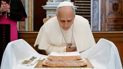 Papa León XIV cumple 71 años: paz, unidad y dignidad humana, ejes de su pontificado 