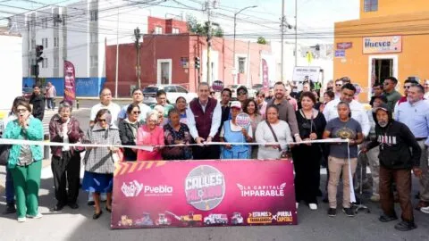Pepe Chedraui entrega rehabilitación de la 14 Sur-Norte en Puebla