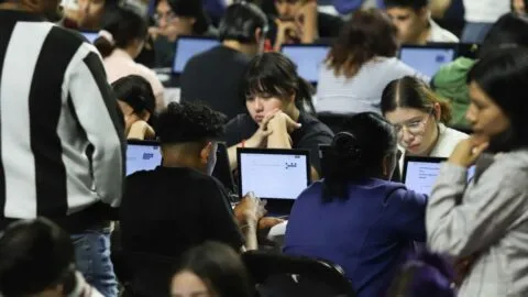 Educación debe igualar oportunidades y romper barreras sociales