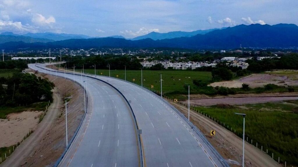 El Puente Amado Nervo reducirá en 25 minutos los viajes hacia la Riviera Nayarit y Puerto Vallarta.