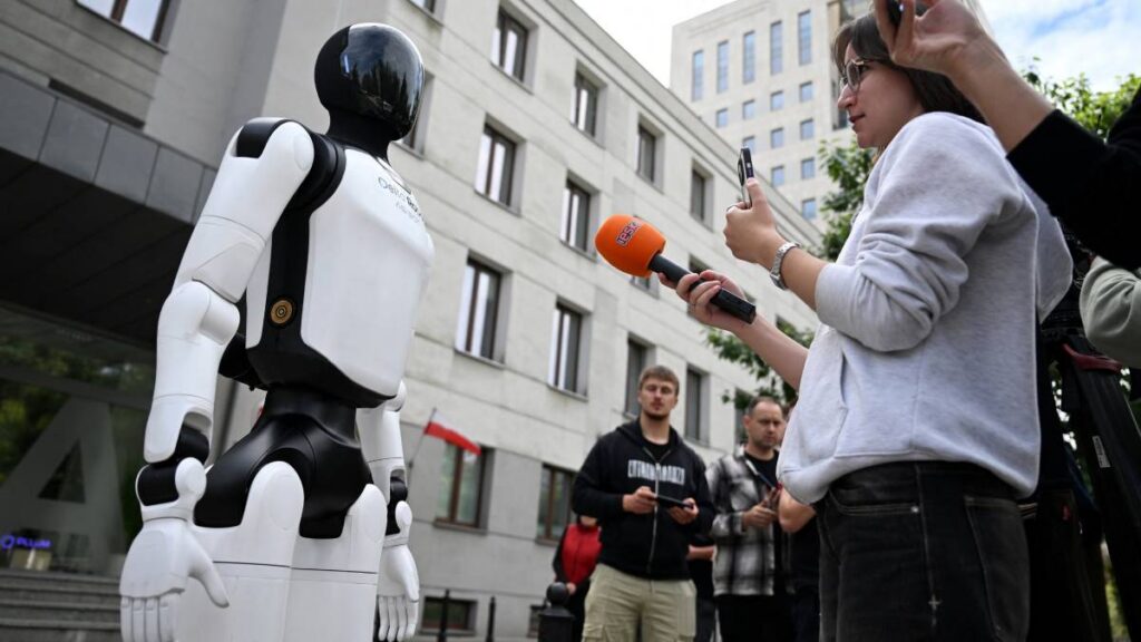Entrevista a robot manifestante