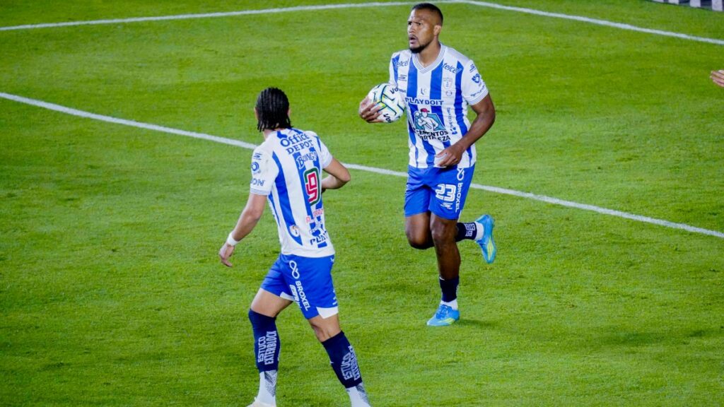Rondón se vistió de héroe