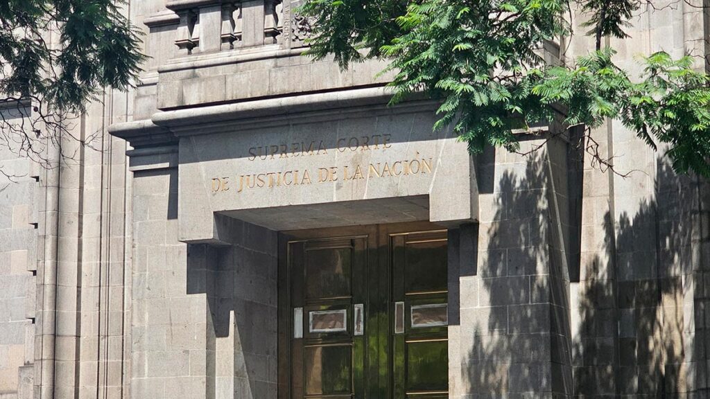 “La división de poderes parece haberse perdido”