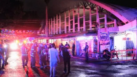 Se incendia mercado Adolfo López Mateos, en Cuernavaca