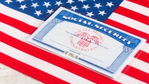 ¿Cuánto podría bajar tu Seguro Social? CBO pone fecha al agotamiento del fondo de jubilación