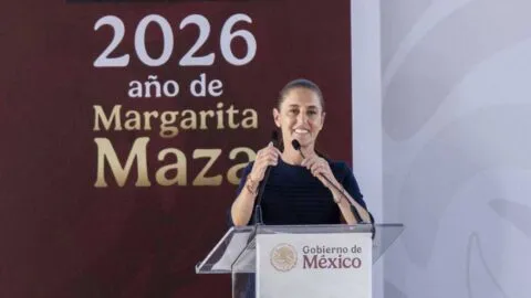 Sheinbaum advierte contra la injerencia y subordinación: “México defiende siempre su soberanía”