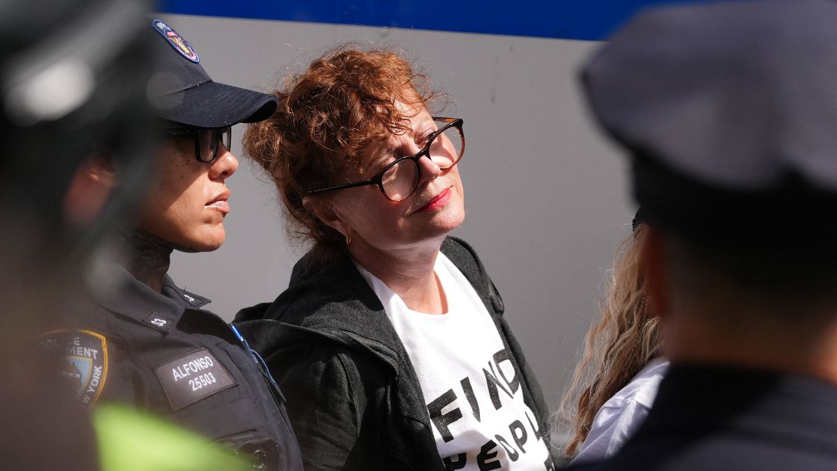 Susan Sarandon es detenida en Nueva York durante una protesta contra Netanyahu por genocidio en Gaza