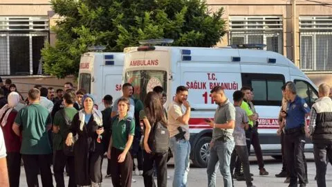 Tiroteo afuera de escuela deja al menos 11 heridos en Turquía; estudiante sospechoso es detenido