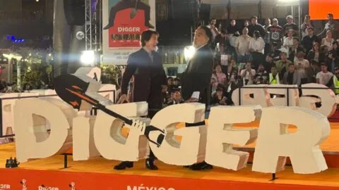 Tom Cruise e Iñárritu celebran a México con mariachi en la presentación de “Digger”