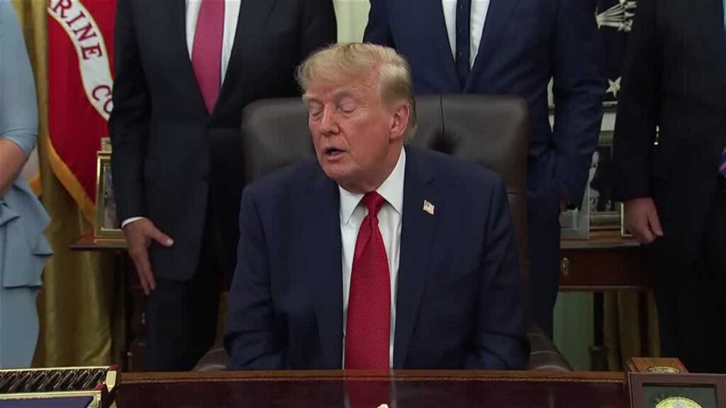 Trump podría imponer aranceles de 100%