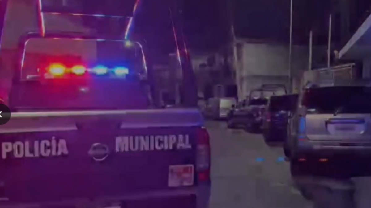Asesinan a dos estudiantes de la UAEM al salir de una fiesta; escuela exige justicia